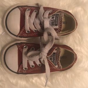 Burgundy Maroon Toddler Size 4 Converse